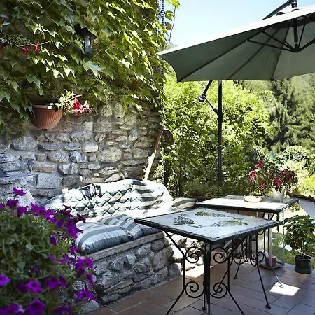 Antico Borgo Sanda Maggiore Bed & Breakfast
