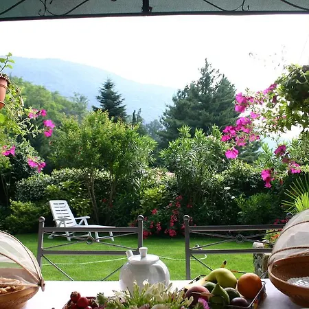 Antico Borgo Sanda Maggiore Bed & Breakfast *