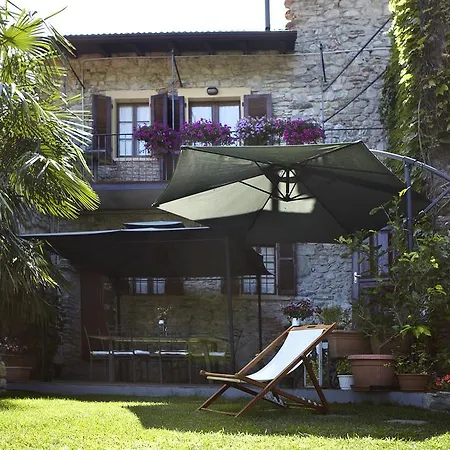 Antico Borgo Sanda Maggiore Bed & Breakfast Casalzuigno