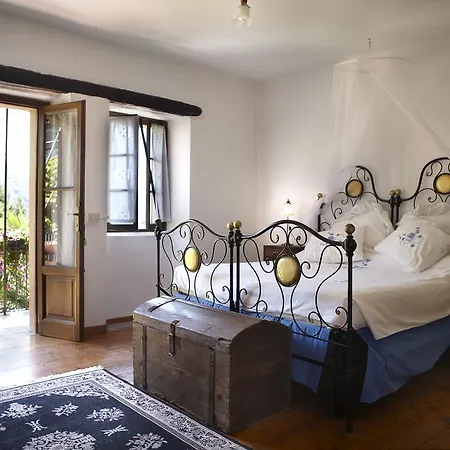 Bed & Breakfast Antico Borgo Sanda Maggiore Casalzuigno